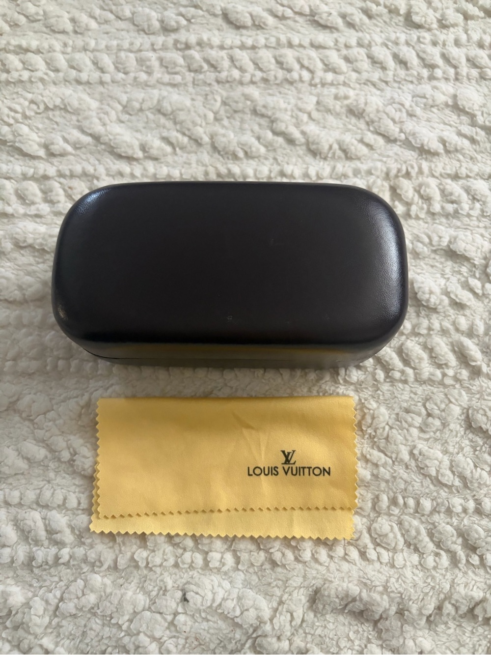 Louis Vuitton Sunglasses Case - Picture 3 of 4